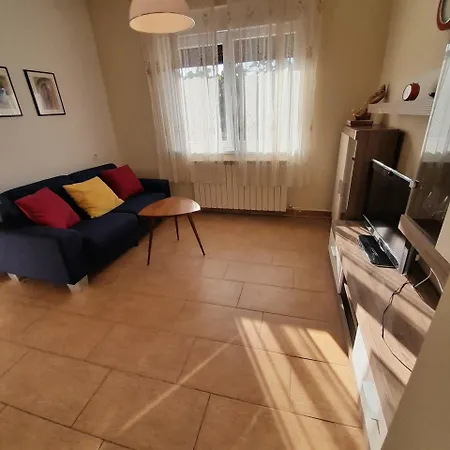 Holiday home Fuer 4 Personen Und 2 In Uag, Istrien Istrische Riviera